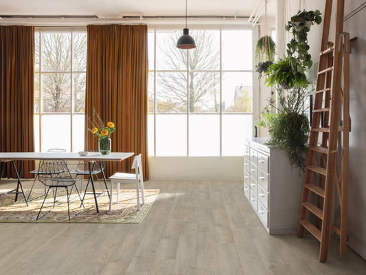 QuickStep Classic Old Oak Light Grey Laminate Flooring