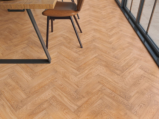 Timbercraft Ashdown Herringbone Engineered Oak Parquet Flooring, Oiled, 80x350x20 mm