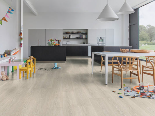 QuickStep Majestic Valley Oak Light Beige Laminate Flooring