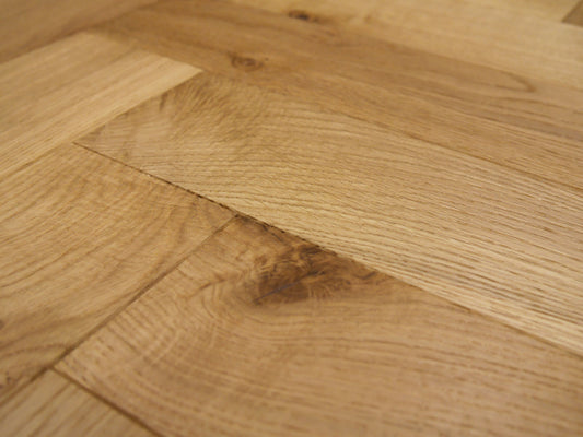 Timbercraft Herringbone Engineered Oak Parquet Flooring, Brushed & Oiled, 90x4x400 Mm