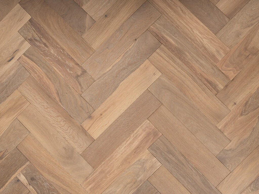 Timbercraft Bromley Herringbone Oak Parquet Flooring, Brushed & Oiled, 90x450x15 mm