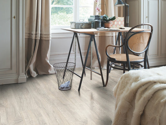 QuickStep Classic Reclaimed White Patina Oak Laminate Flooring