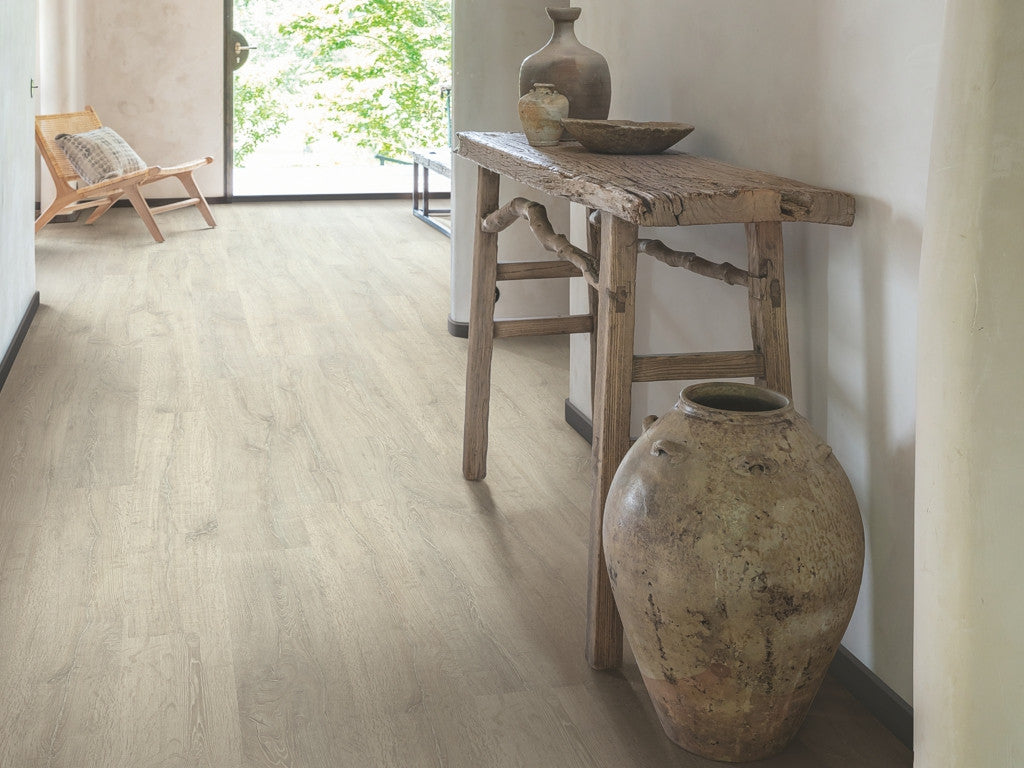 QuickStep Classic Reclaimed White Patina Oak Laminate Flooring