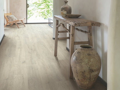 QuickStep Classic Reclaimed White Patina Oak Laminate Flooring