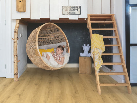 QuickStep Classic Light Classic Oak Laminate Flooring