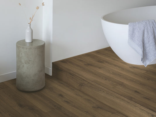 QuickStep Classic Warm Brown Oak Laminate Flooring