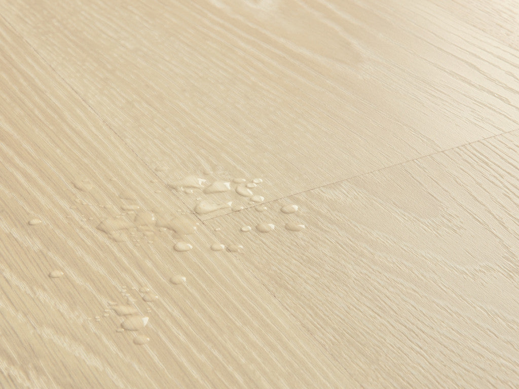 QuickStep Classic Frosty Beige Oak Laminate Flooring