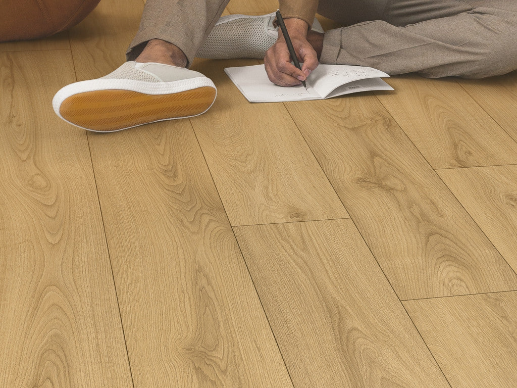QuickStep Classic Sandy Oak Laminate Flooring