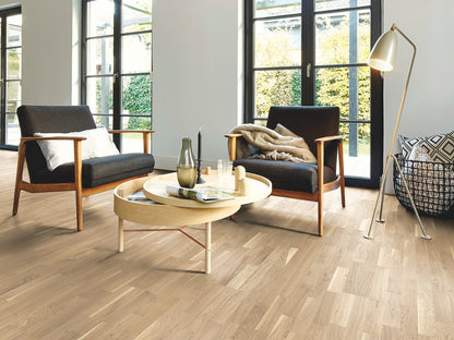BOEN Oak Finale Engineered 3-Strip Flooring, Live Pure Lacquer, 215x3x14 Mm