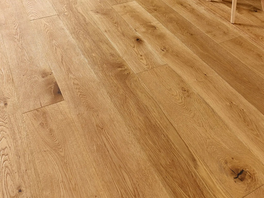 Evolve Engineered Oak Flooring, Double Brushed & Lacquered, 180x6x20 mm