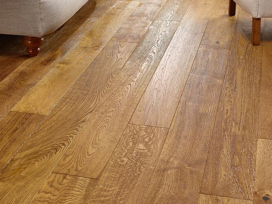 Evolve Engineered Oak Flooring, Golden, Deep Brushed & Lacquered, 180x6x20 Mm