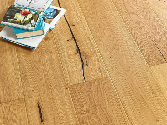 Evolve Engineered Oak Flooring, Natural, Distressed & Oiled, 220x4x15 mm