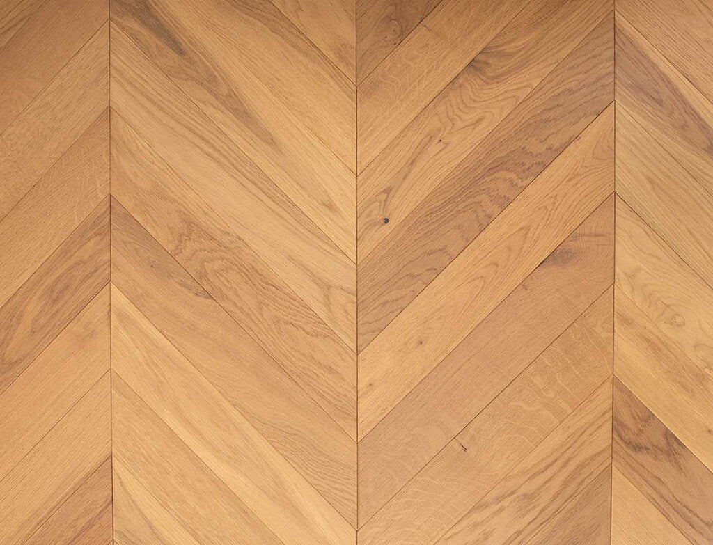 Timbercraft Hawthorn Chevron Oak Parquet Flooring, Brushed & Oiled, 90x510x14 mm