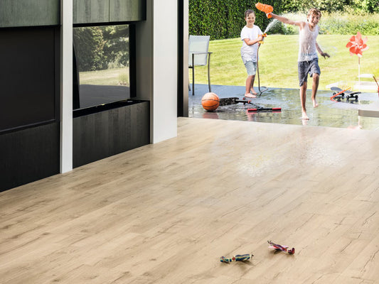 QuickStep Impressive Ultra Classic Oak Beige Laminate Flooring