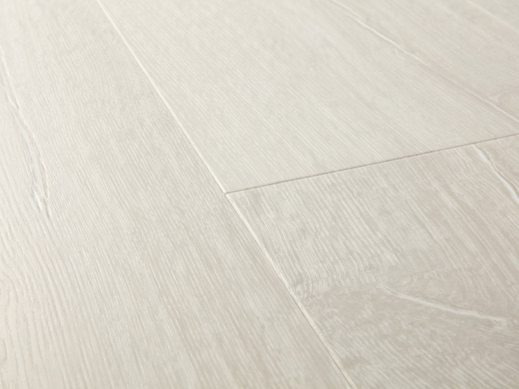 QuickStep Impressive Ultra Patina Classic Oak Light Laminate Flooring