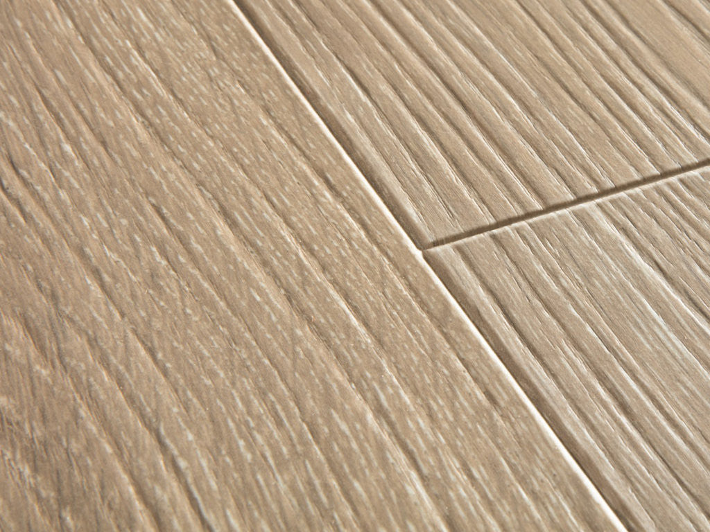 QuickStep Majestic Valley Oak Light Brown Laminate Flooring