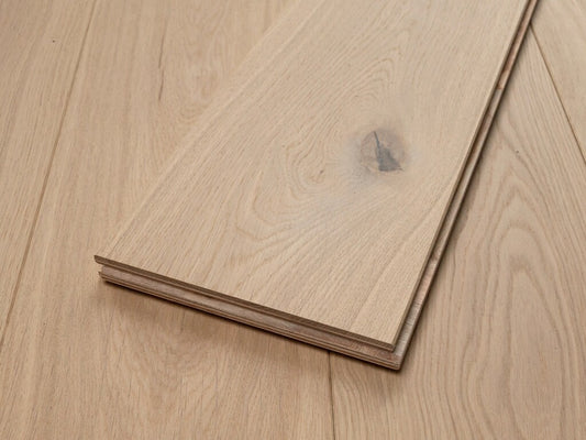 Timberlay Engineered Invisible Oak Flooring, Lacquered, Rustic 190x4x20 Mm