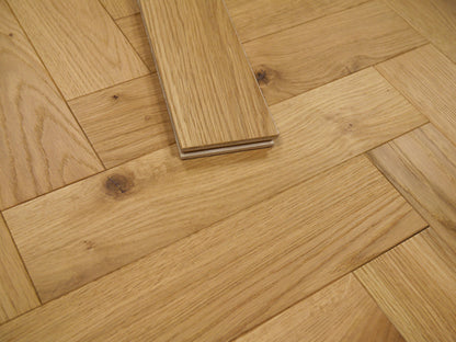 Timbercraft Herringbone Engineered Oak Parquet Flooring, Brushed & Oiled, 90x4x400 Mm