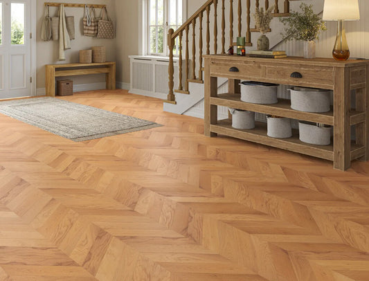 Timbercraft Hawthorn Chevron Oak Parquet Flooring, Brushed & Oiled, 90x510x14 mm